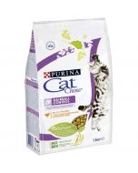 PURINA Cat Chow dry food for adult cats controls the formation of hairballs in the digestive tract, 1.5 kg