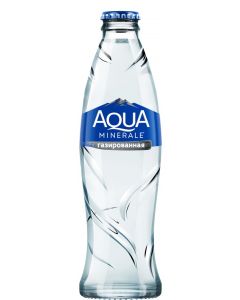 Drinking water AQUA MINERALE carbonated, 0.25l
